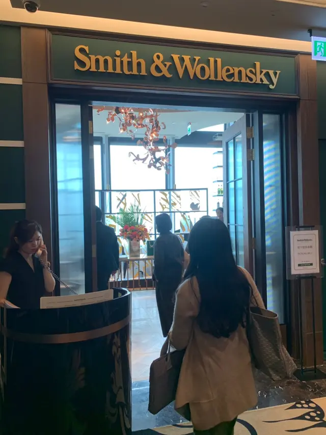 Smith & Wollensky American Fine Dining Steak House in Xinyi District