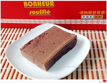 巧克力口味甜度适中,完全不用担心会有甜腻感 细细品味之下,可以抓到