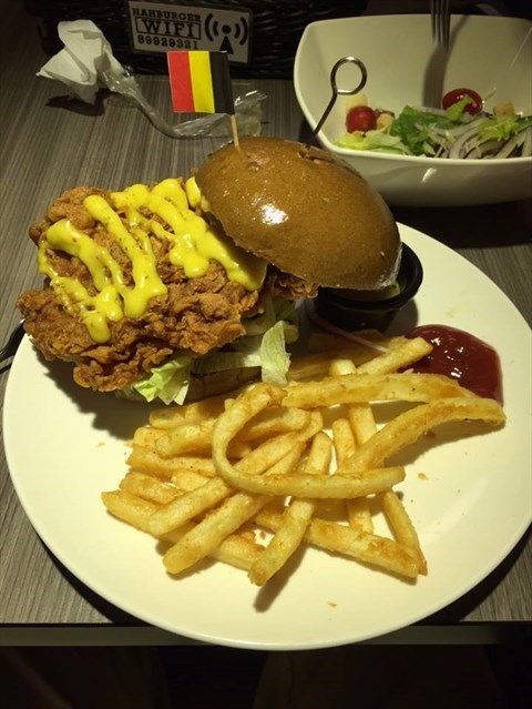 炸鸡腿堡 - 新庄区的嘿堡哥美式火烤汉堡店