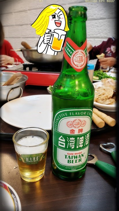 台灣啤酒（NT 100/樽）